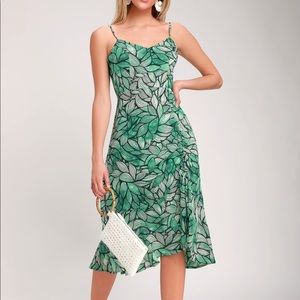 Green leaf dress